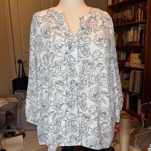 41 Hawthorn 2x White Blouse with black floral detail